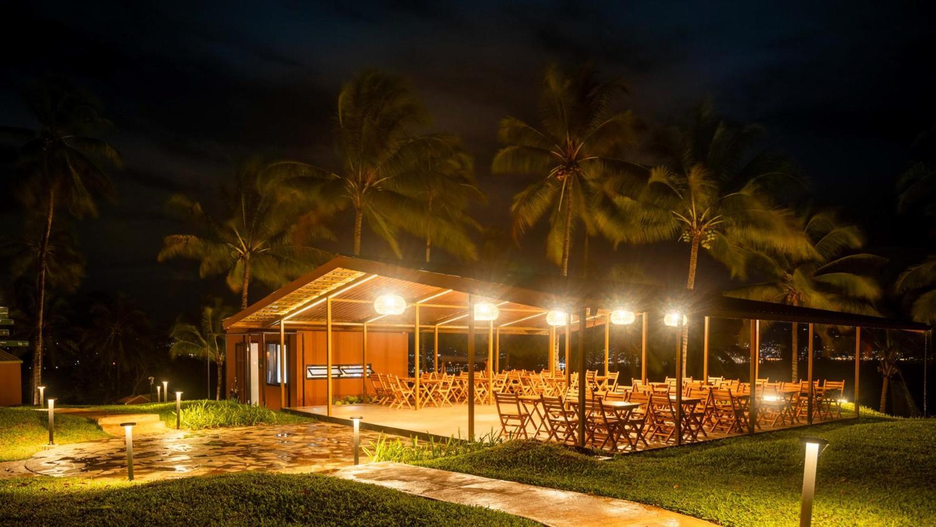 Resor Bobocabin Bunaken Hills, *
