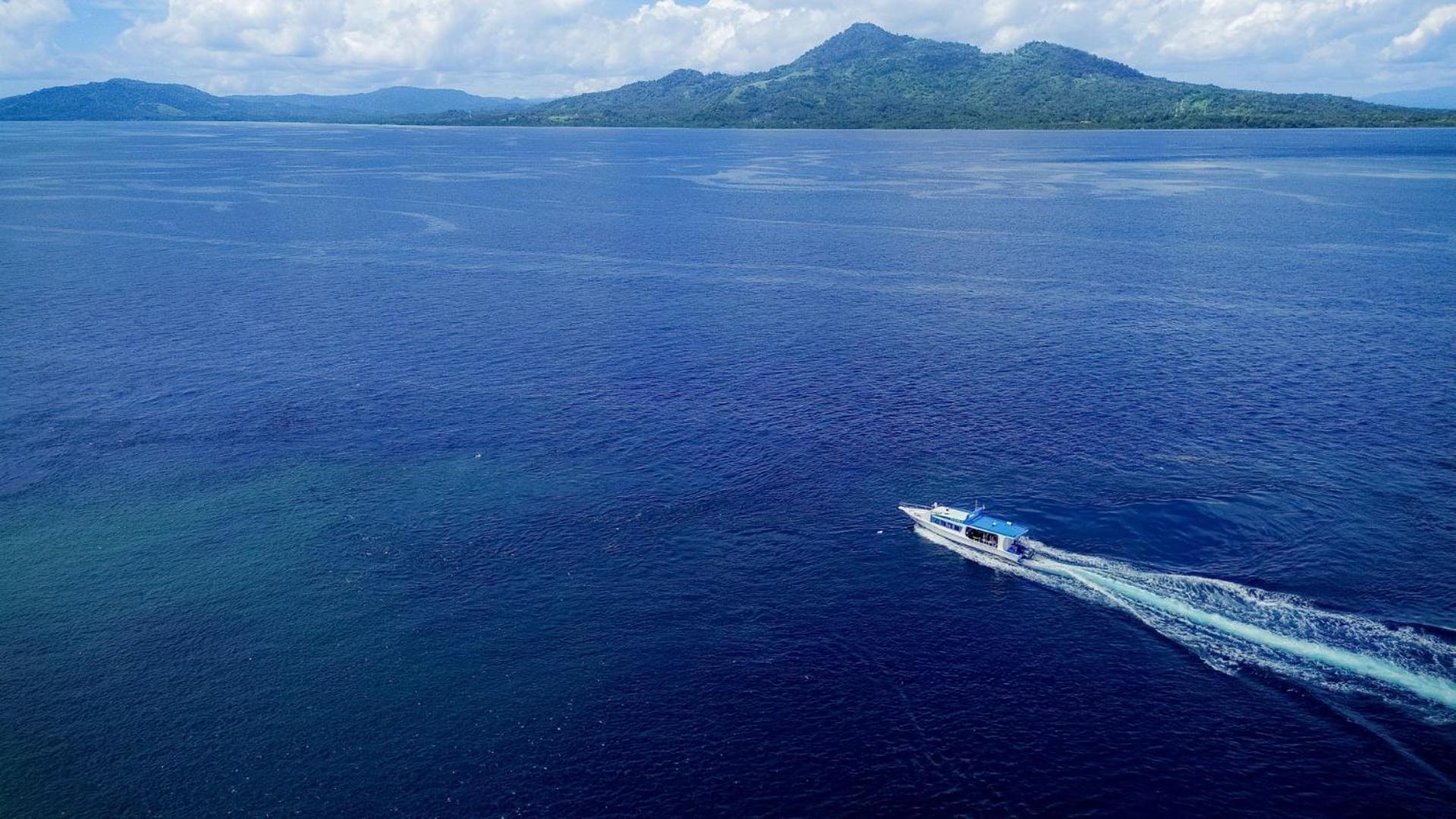 Bobocabin Bunaken Hills, Resor Manado