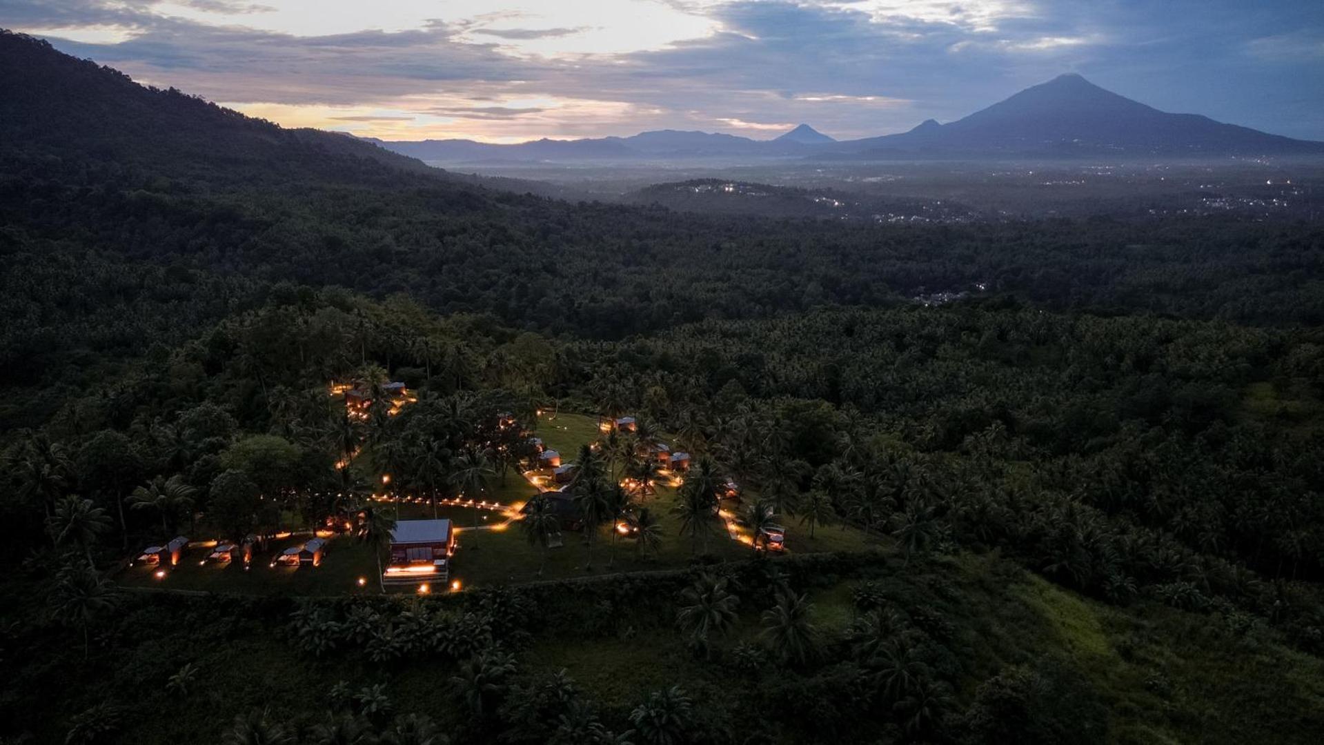 Bobocabin Bunaken Hills,
