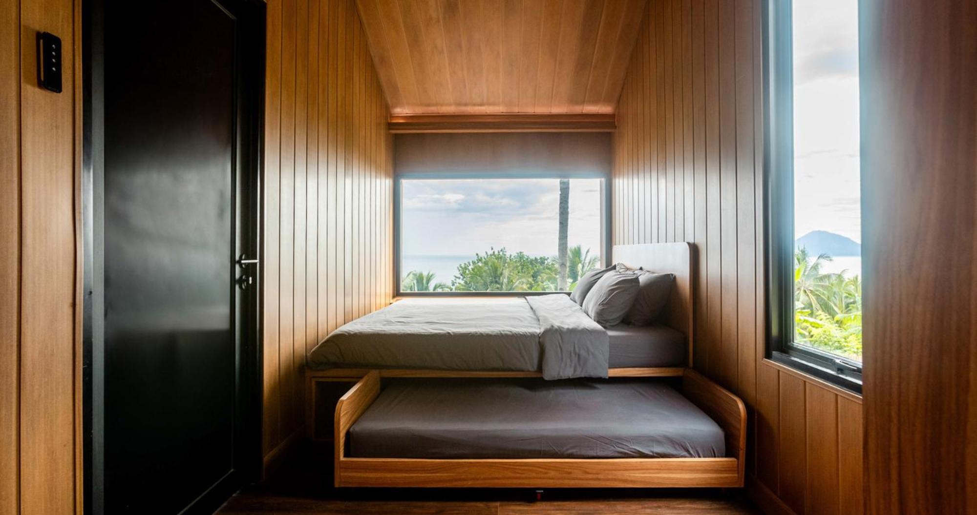 Resor Bobocabin Bunaken Hills, Manado