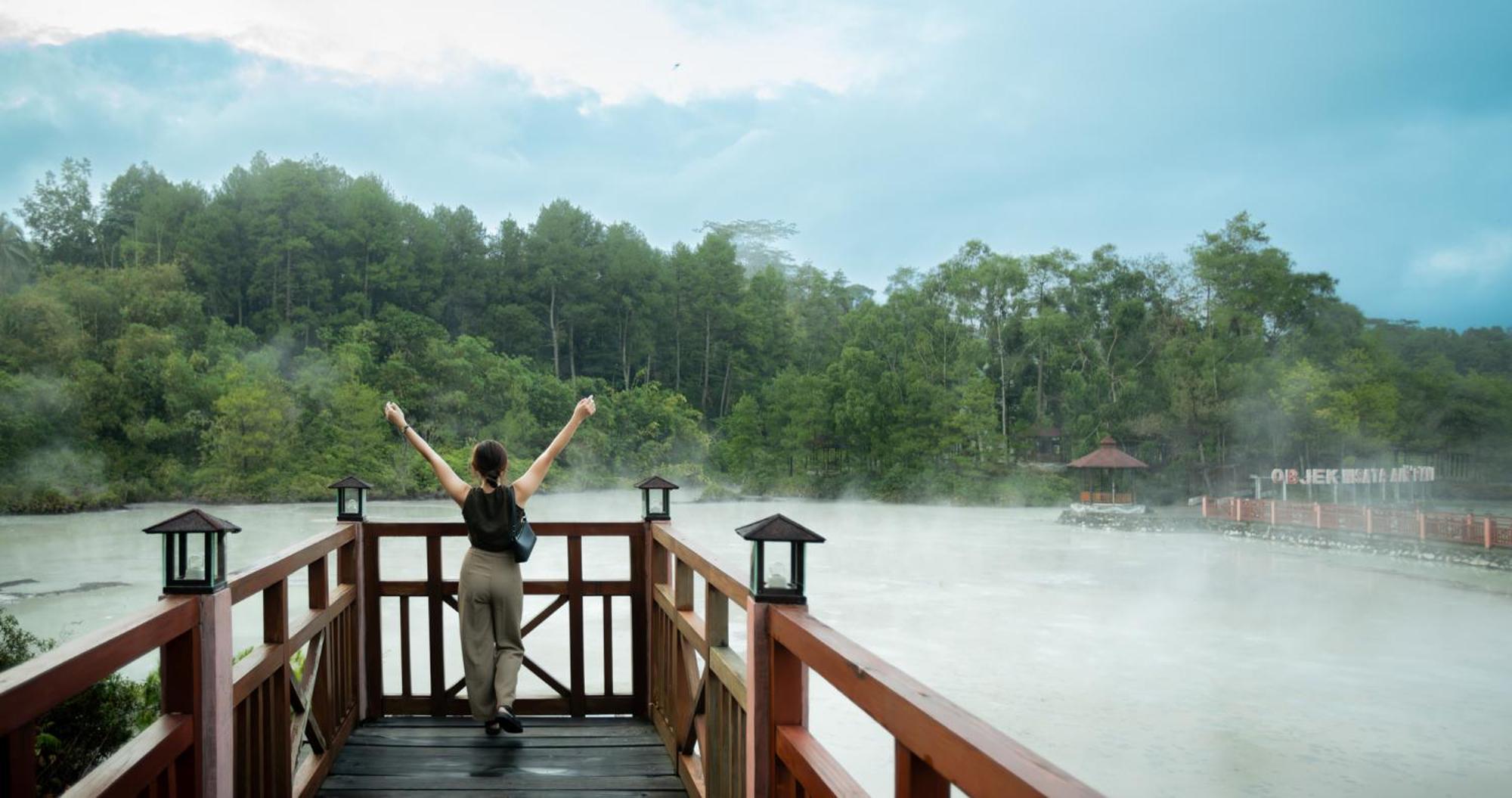 Bobocabin Bunaken Hills,
